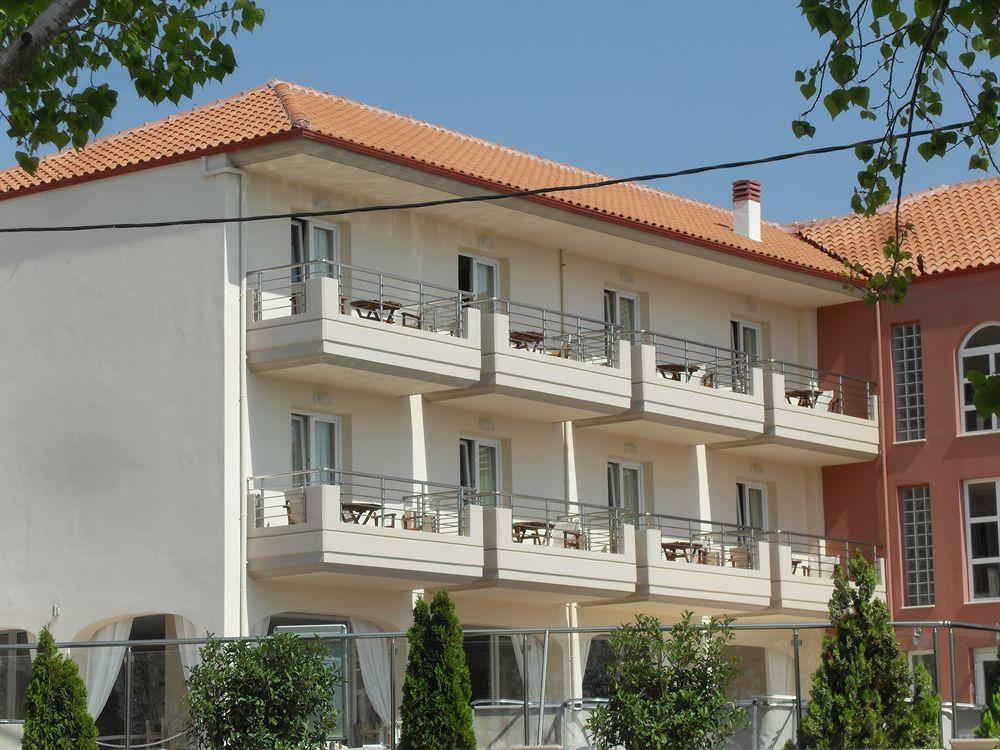 Ammos Bay Hotel Амудия Екстериор снимка